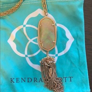 Kendra Scott necklace